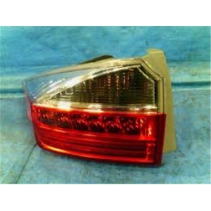 Honda Grace Rear Right Wing